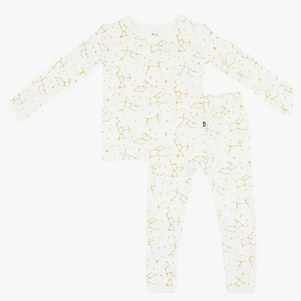 Kyte Baby 2T long sleeve/long pants PJs in Cloud Constellation